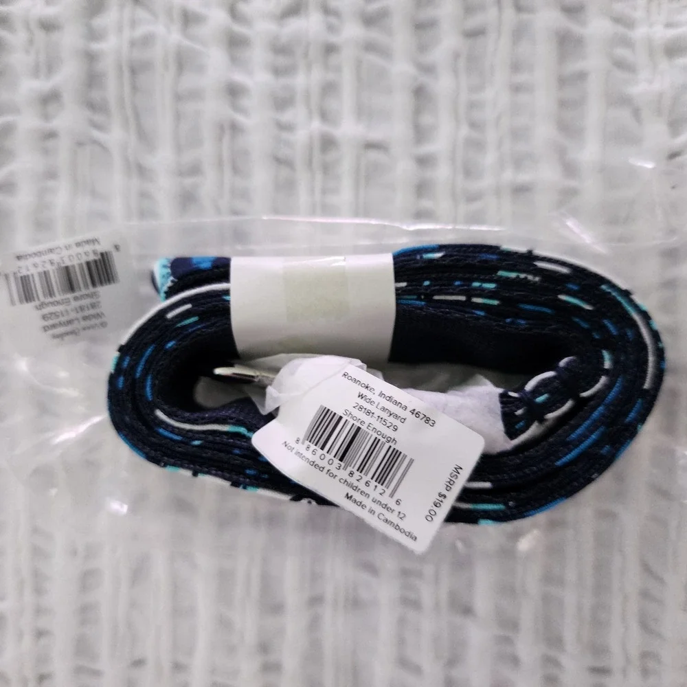 Vera Bradley Wide Lanyard Shore Enough Blue White Coastal 28181-11529